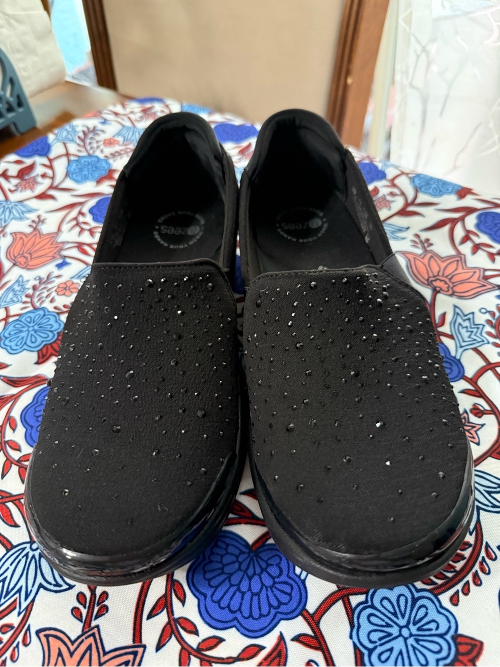 Beezees Poppy seed Black Slip-On Sneakers with Studded Upper